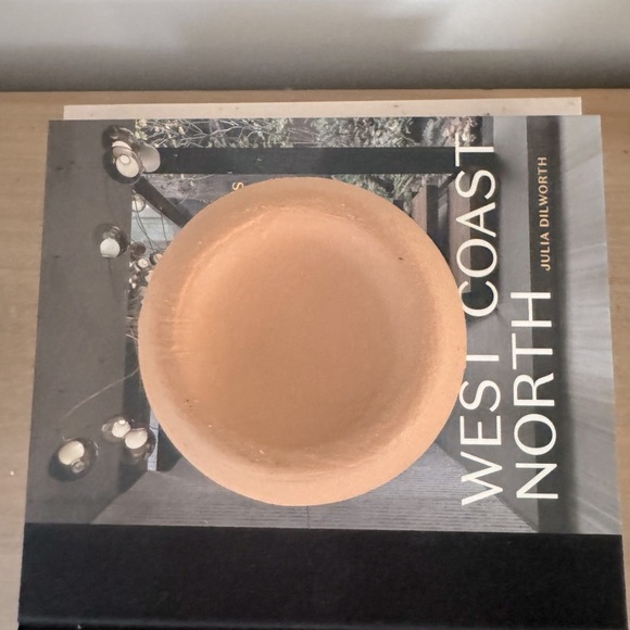 Small ceramic re-finished vase - Picture 7 of 7